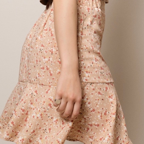 New skirt - Picture 3 of 4